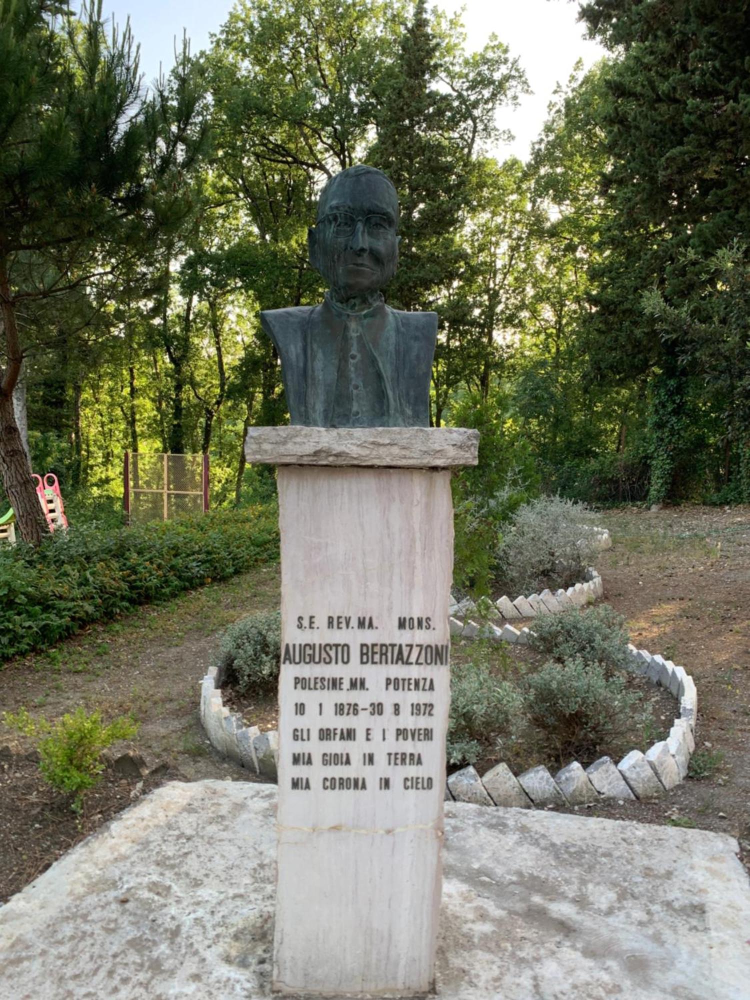 Ostello Il Volto Потенца Екстериор снимка
